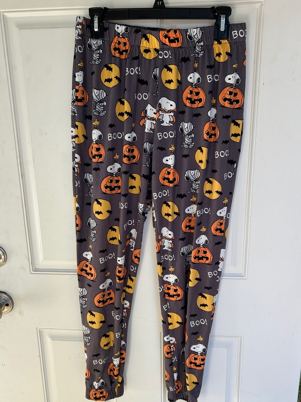Peanuts Gray Halloween Snoopy Pumpkin Joggers